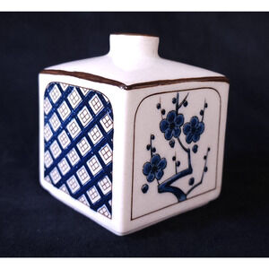 OMC Japan Otagiri Ceramic Bud Vase MCM Blue White Floral Square Art Pottery VTG